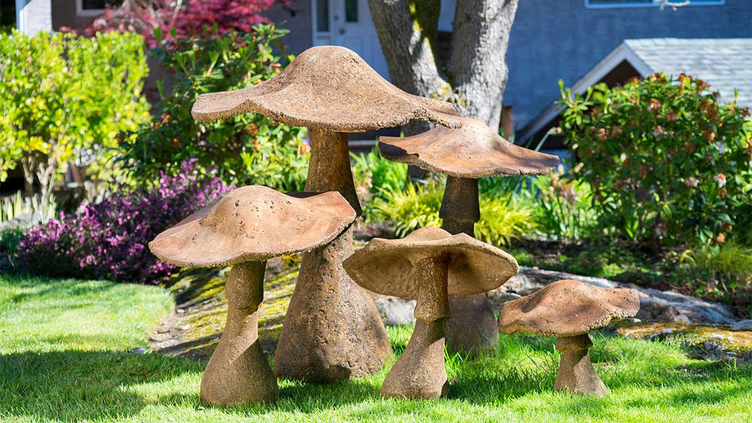 Garden Mushroom 27″ 🍁